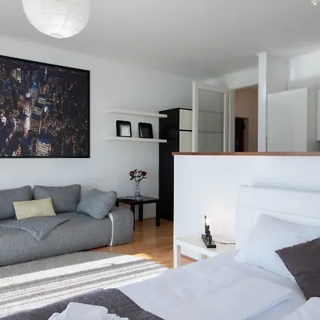 Apartment Kiraly Pop Studio With Terrace With Free Parking *
